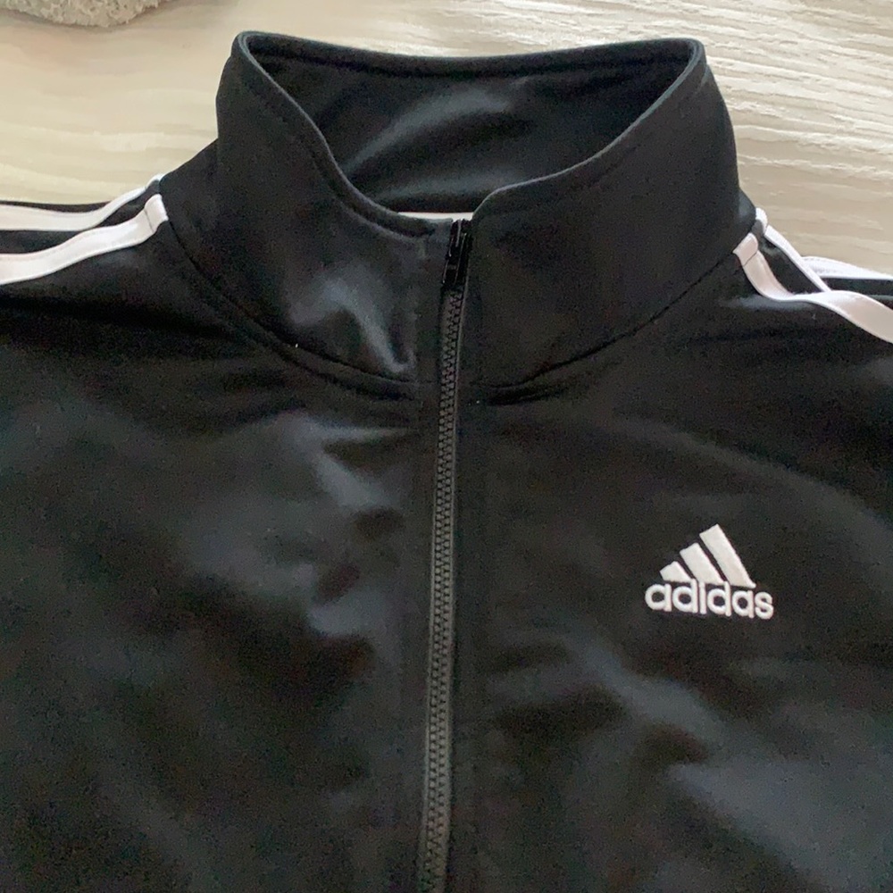 ADIDAS boys sport black jacket 14/16 L size